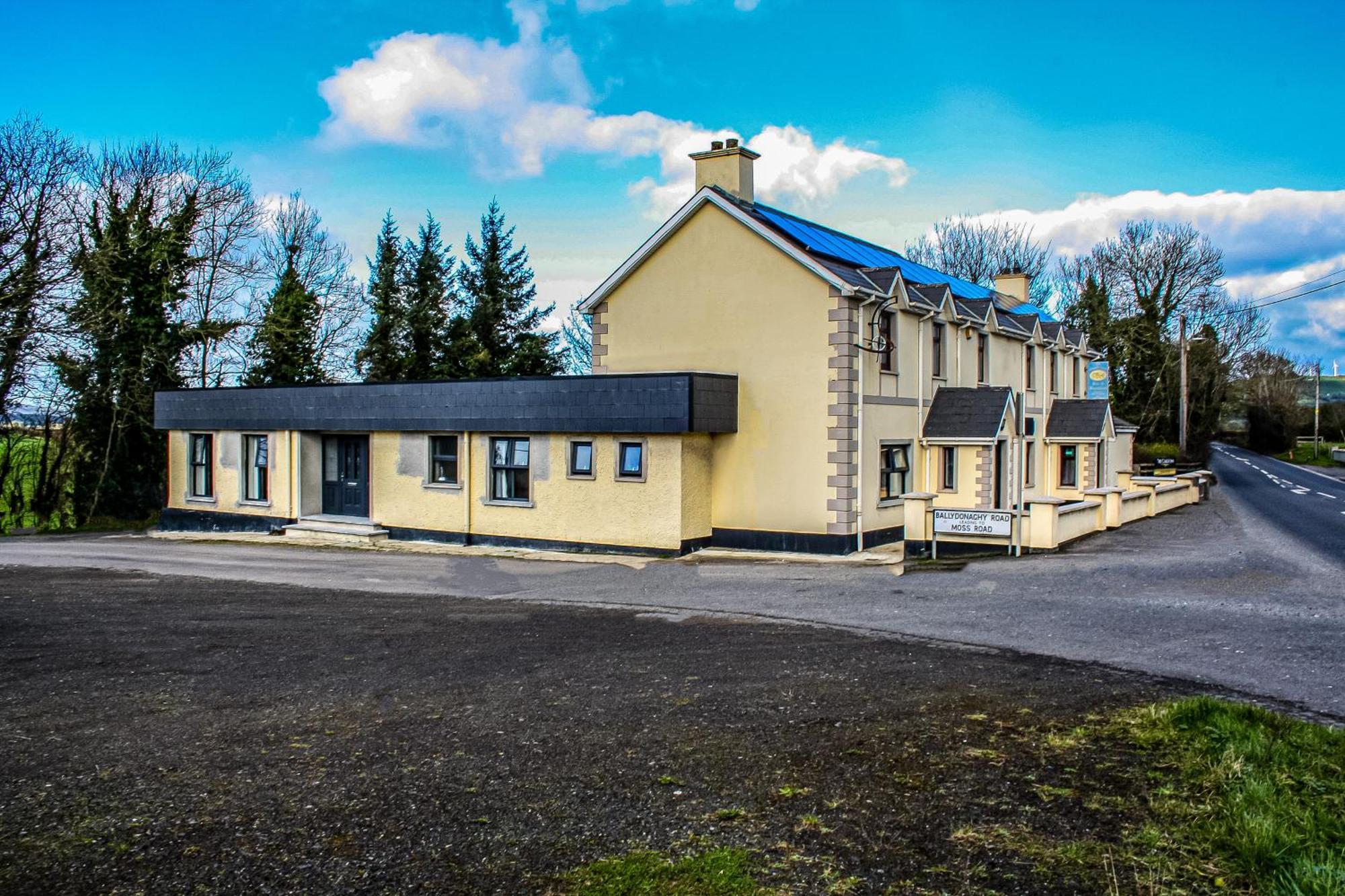 The Coach Inn Strabane Exterior foto